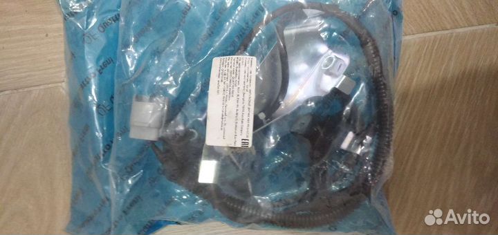 Датчик абс Тойота Ленд Крузер 100