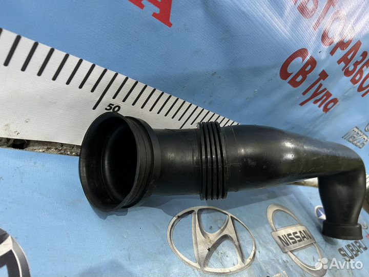 Патрубок корпуса воздуш фильтра Land Rover R R S-1