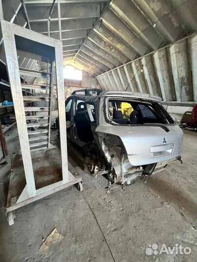 Mitsubishi outlander 1 на запчасти