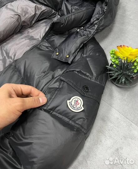 Пуховик зимний мужской moncler