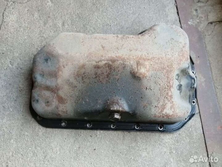 Поддон картера vw golf passat 1.8 AAM 2E ABS 1.9