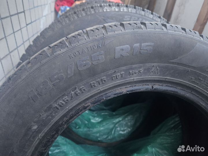 Bridgestone Blizzak Spike-02 185/65 R15 88