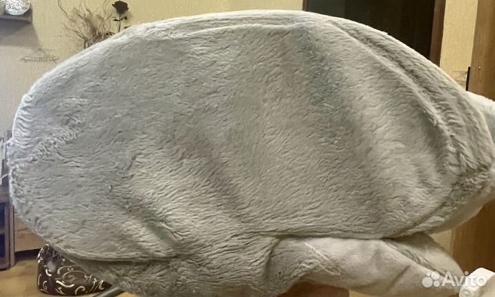 Мягкая подставка для пультов, телефона