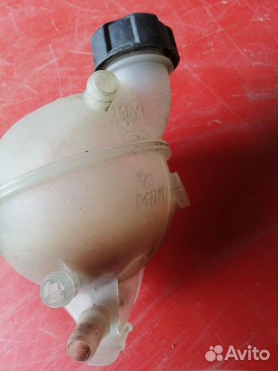 Бачок расширительный Peugeot 207