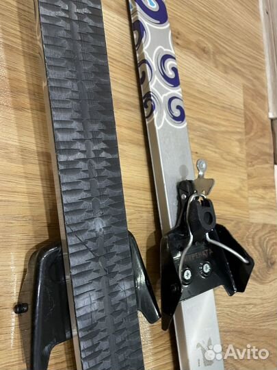 Лыжи беговые детские 130 бу