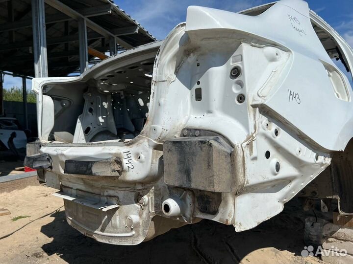 Задняя рамка кузова Renault Logan 2 2016