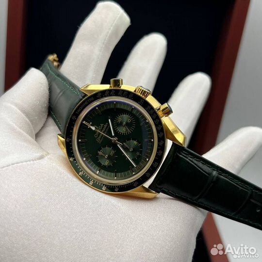Часы Omega Speedmaster gold green