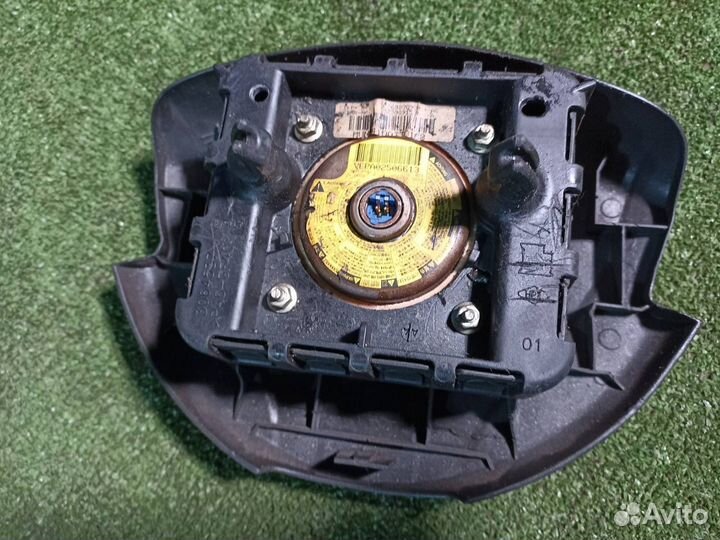 Подушка безопасности (Airbag) Renault Logan седан