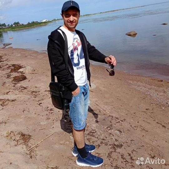 Менеджер по работе с клиентами