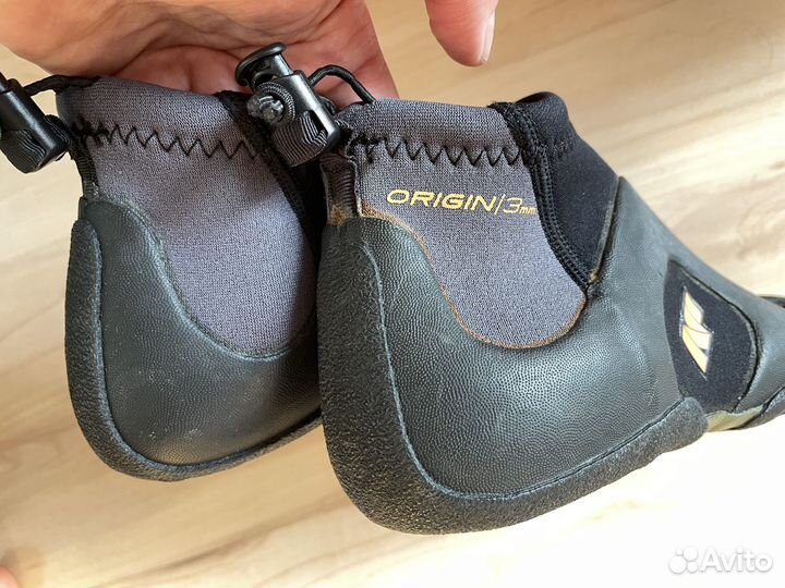 Гидротапки Neil Pryde. Размер 24.0-24.5 см