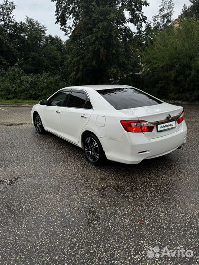 Toyota Camry 2.5 AT, 2014, 220 000 км