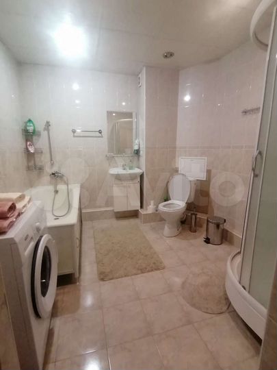 2-к. квартира, 60 м², 8/10 эт.