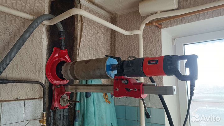 Алмазное бурение отверстий