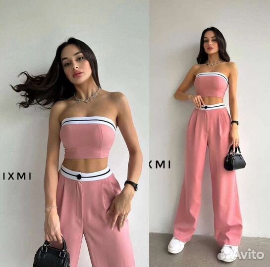 Костюм женский