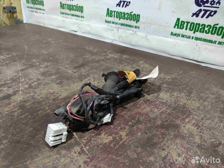 Проводка двери задняя правая Hyundai Solaris