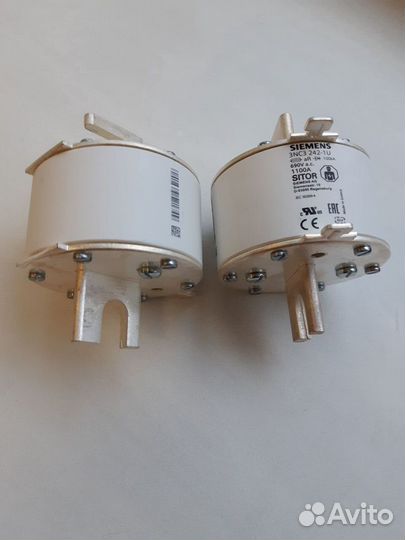 Плавкие вставки Siemens 3NC32421U