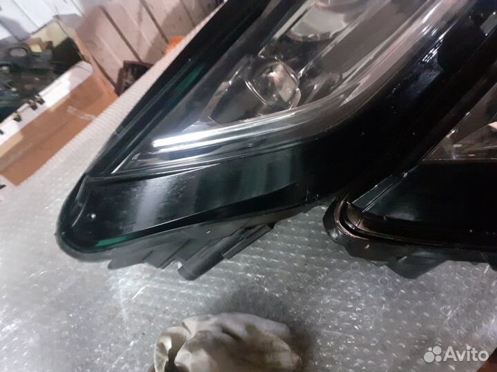 Фара Skoda Kodiaq 2016-2018 (566941016F) передняя