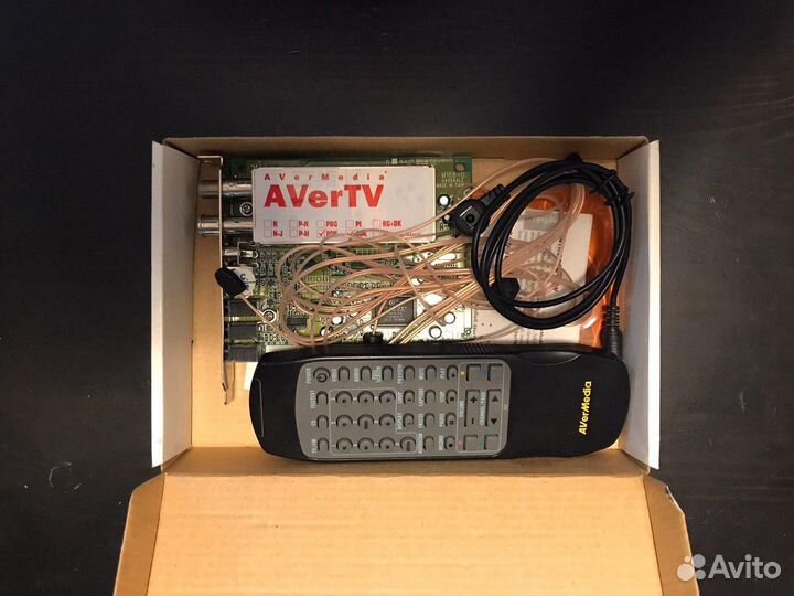Тв-Тюнер PCI AVerMedia AverTV Studio 203
