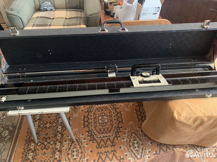 Вязальная машина Нева 1