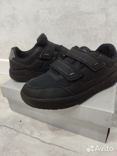 Кроссовки термит 39