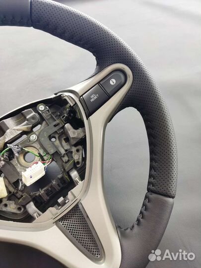 Руль Honda civic 8 5d