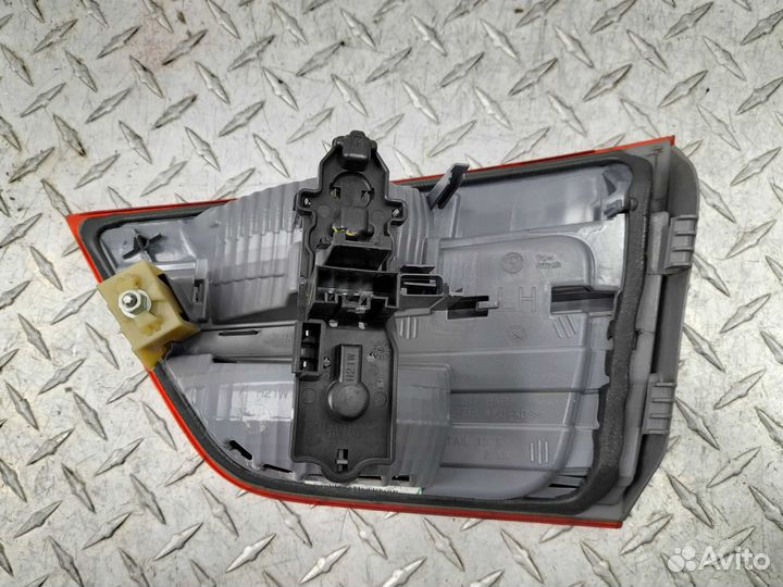 Фонарь крышки левый BMW X3 F25 721730910