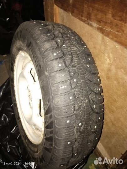 Pirelli Winter Carving 175/70 R13