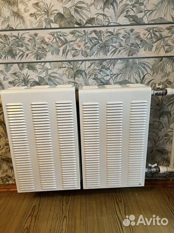 Защитный экран на чугунную батарею