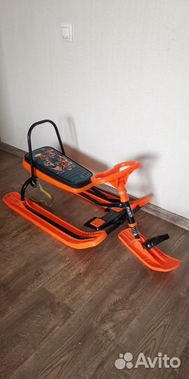 Детский снегокат бу