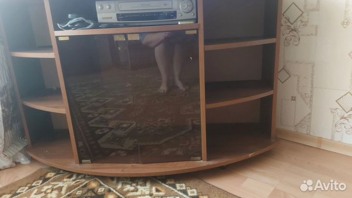 Тумба под телевизор