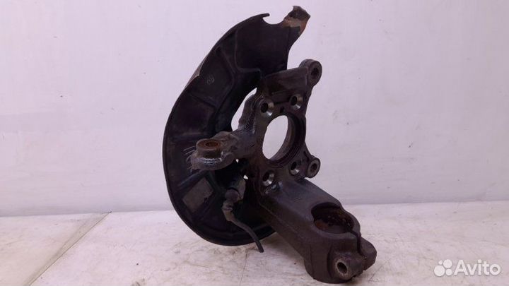 Кулак поворотный передний правый Volkswagen Tiguan