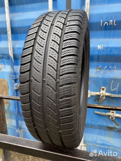 Continental VancoWinter 2 205/65 R16C