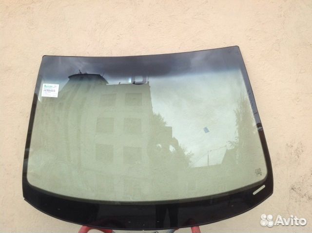 Стекло лобовое Nissan Pathfinder R51 / Navara