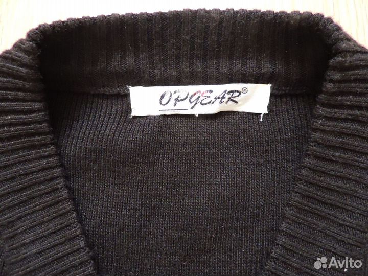 Свитер охранника тюрьмы. британия