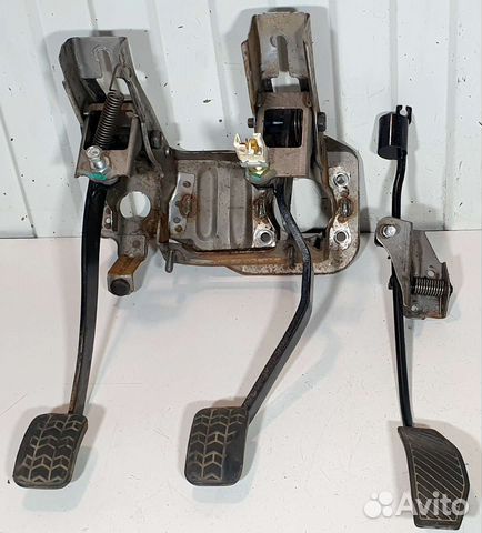 Педальный узел Kia Spectra