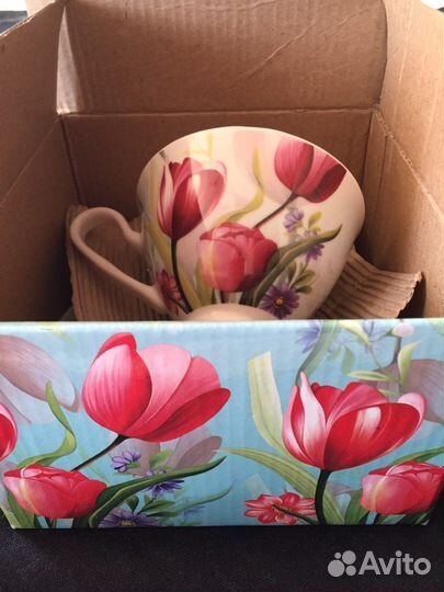 Чайный набор фарфоровый из трёх предметов