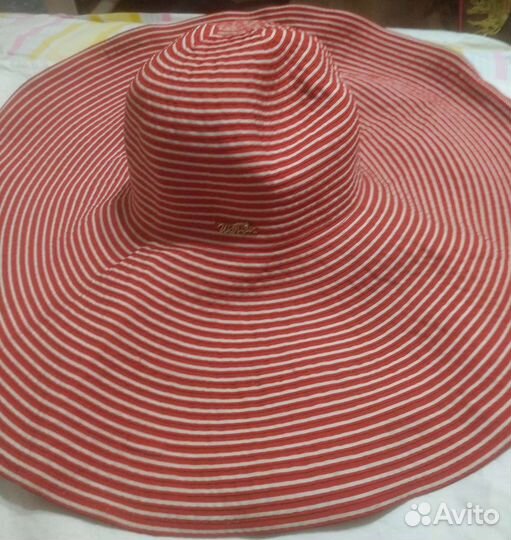 Модная шляпа