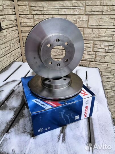 Диски тормозные передние Kia Rio II (2005-2011)