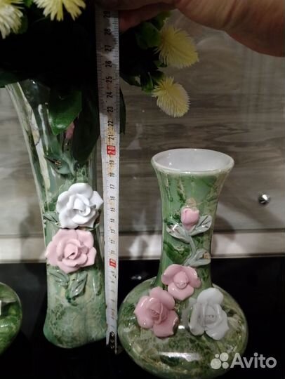 Ваза фарфоровая