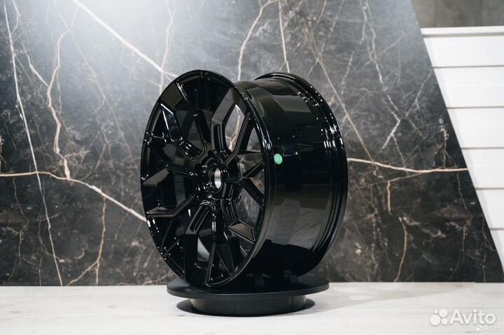 Кованные диски R20 BMW X1