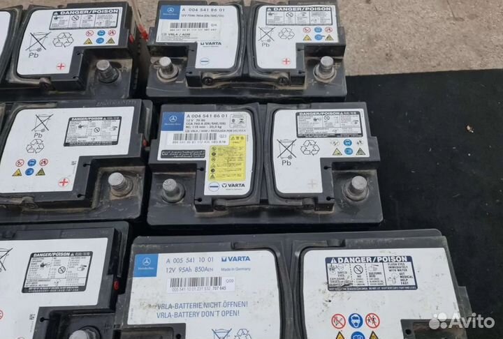 Аккумулятор Mercedes 68Ah 600A бу