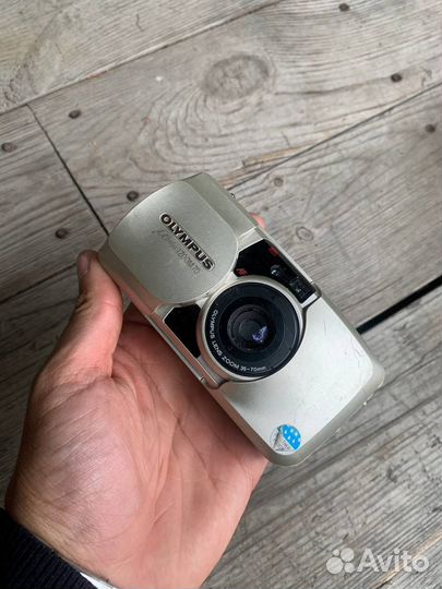 Компактный фотоаппарат olympus