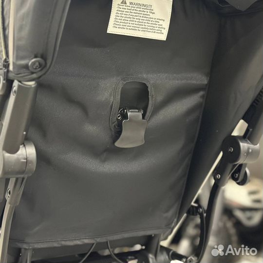 Прогулочная коляска Легкая