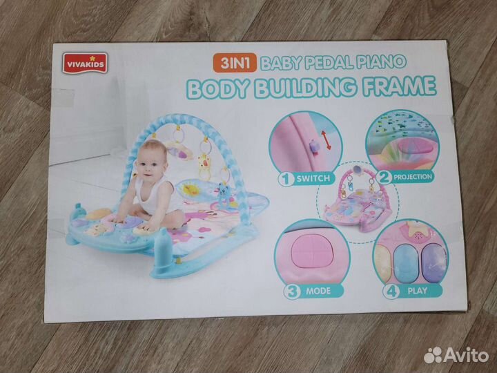 Развивающий коврик с пианино
