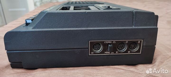 Кассетный магнитофон Парус 201