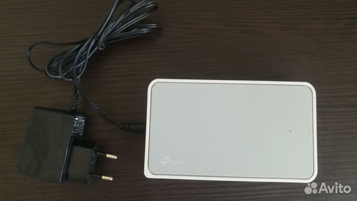 Продам Коммутатор TP-Link 