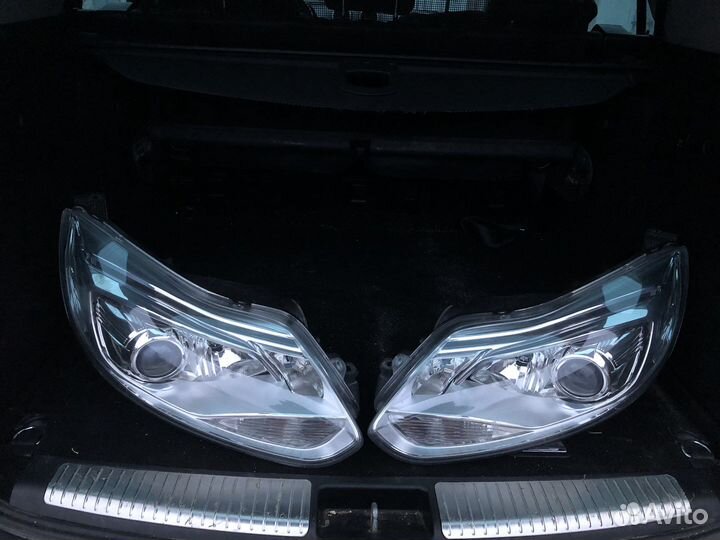 Фара ford focus 3 оригинал ксенон адаптив