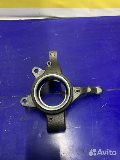 Поворотный кулак на renault logan