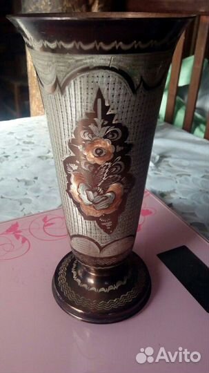 Вазы, кубки