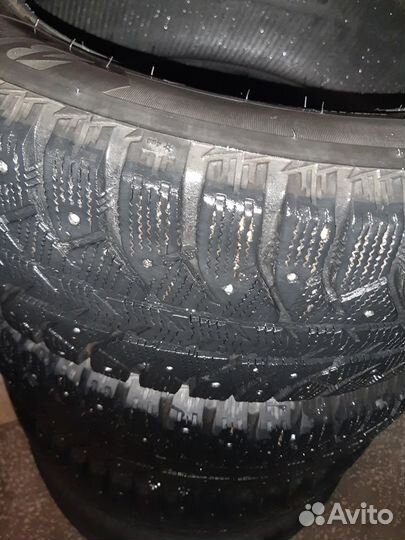 Bridgestone Ice Cruiser 7000S 205/60 R16